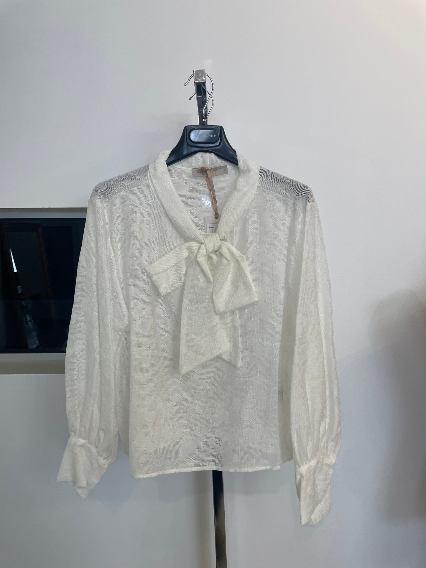 122348003 S / WHITE