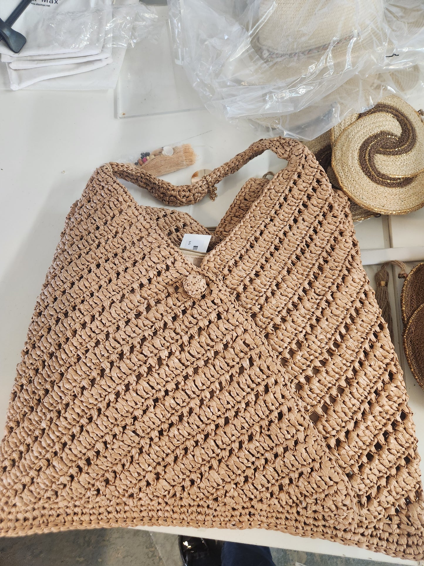 B1902 O/S / BEIGE