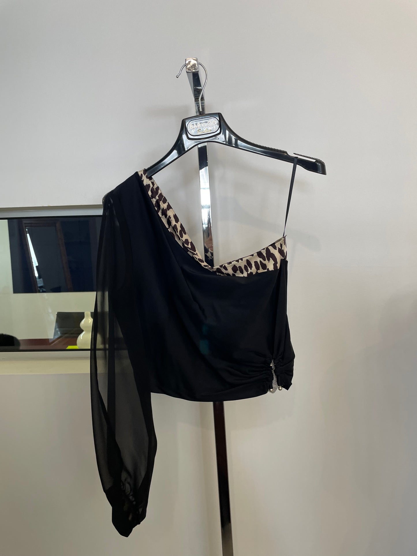ED0588 40 / BLACK