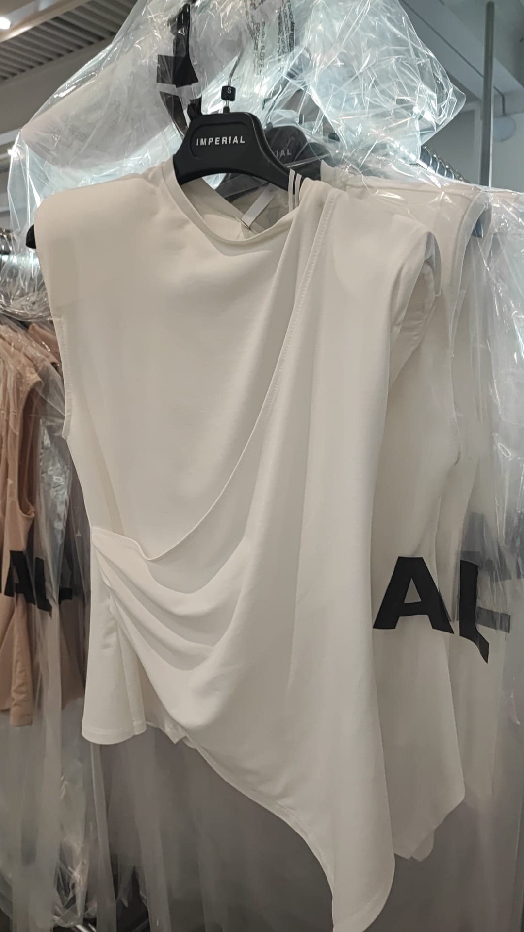 TAA4LLF (OFF WHITE AND BLACK 30%)
