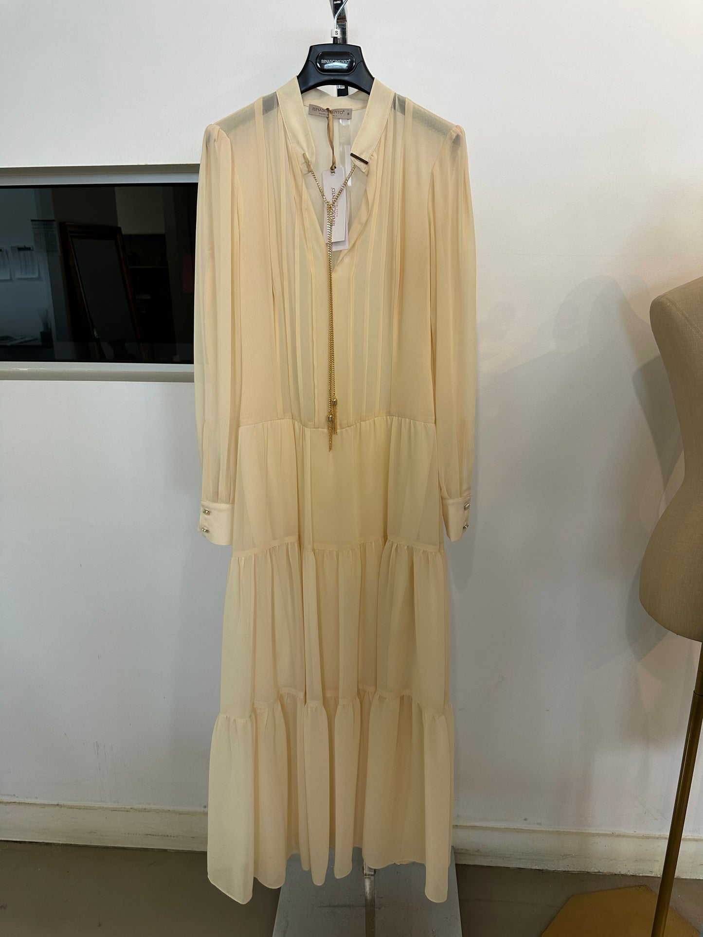 123112003 S / BEIGE