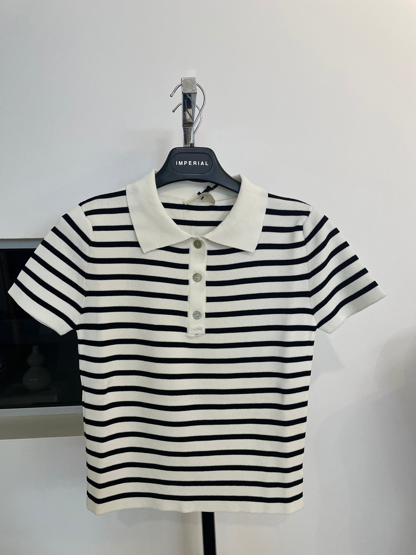 44023D O/S / BLACK/WHITE