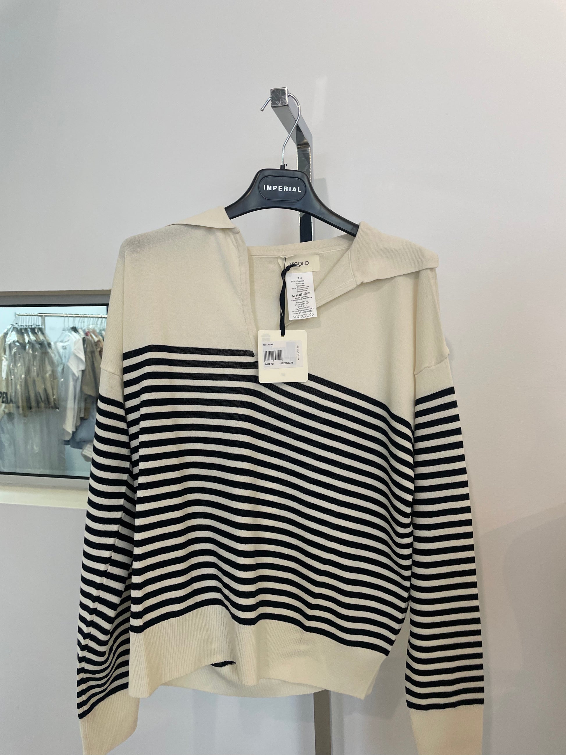 44027D O/S / WHITE