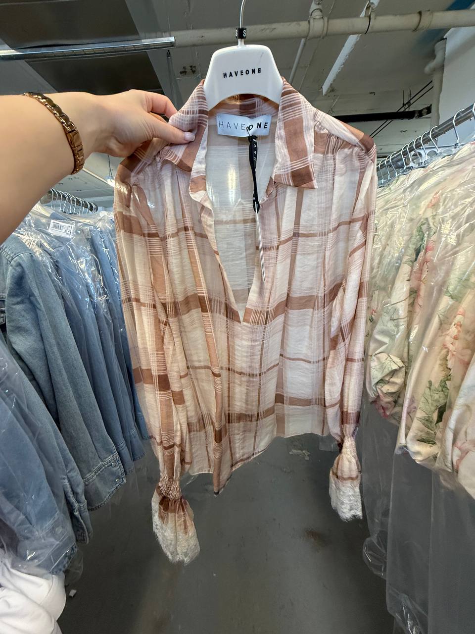 CVSQ260 (BROWN AND BEIGE 30%)