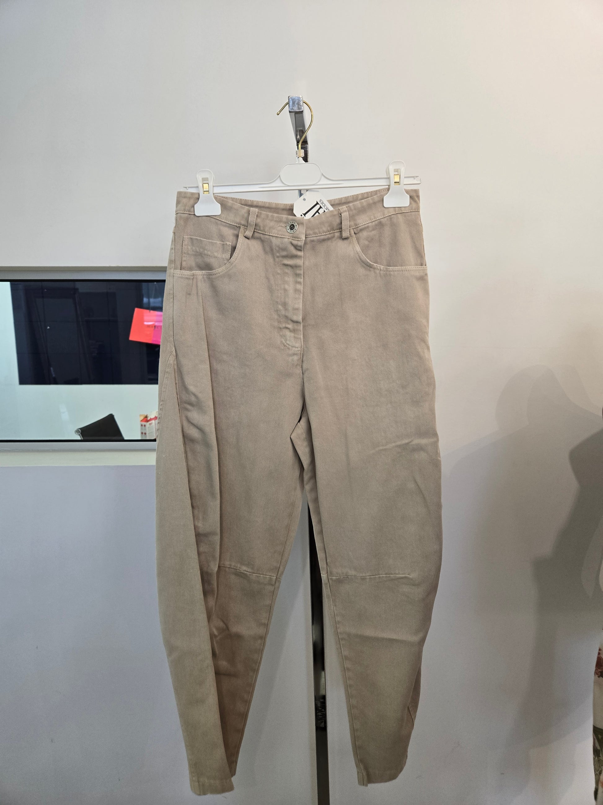 G02082 S / CREAM