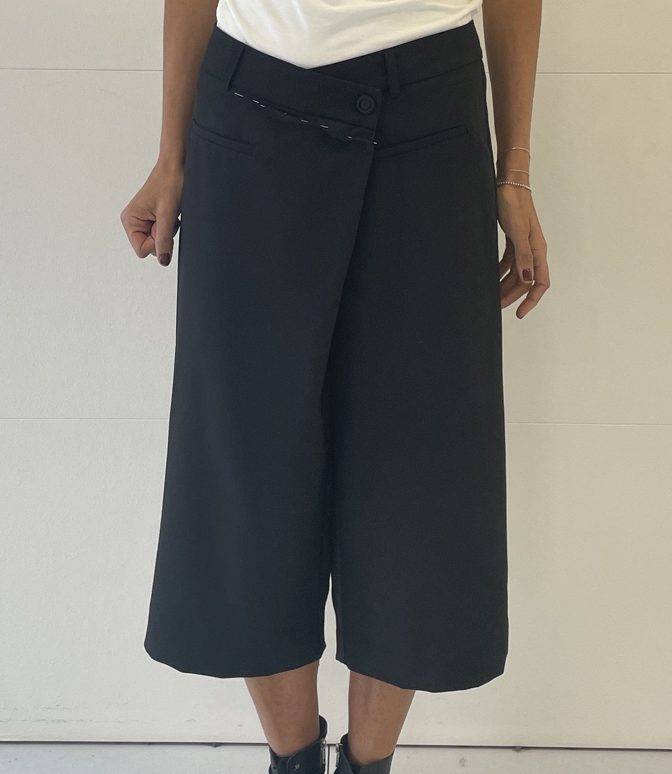 PEQ9JIC S / BLACK