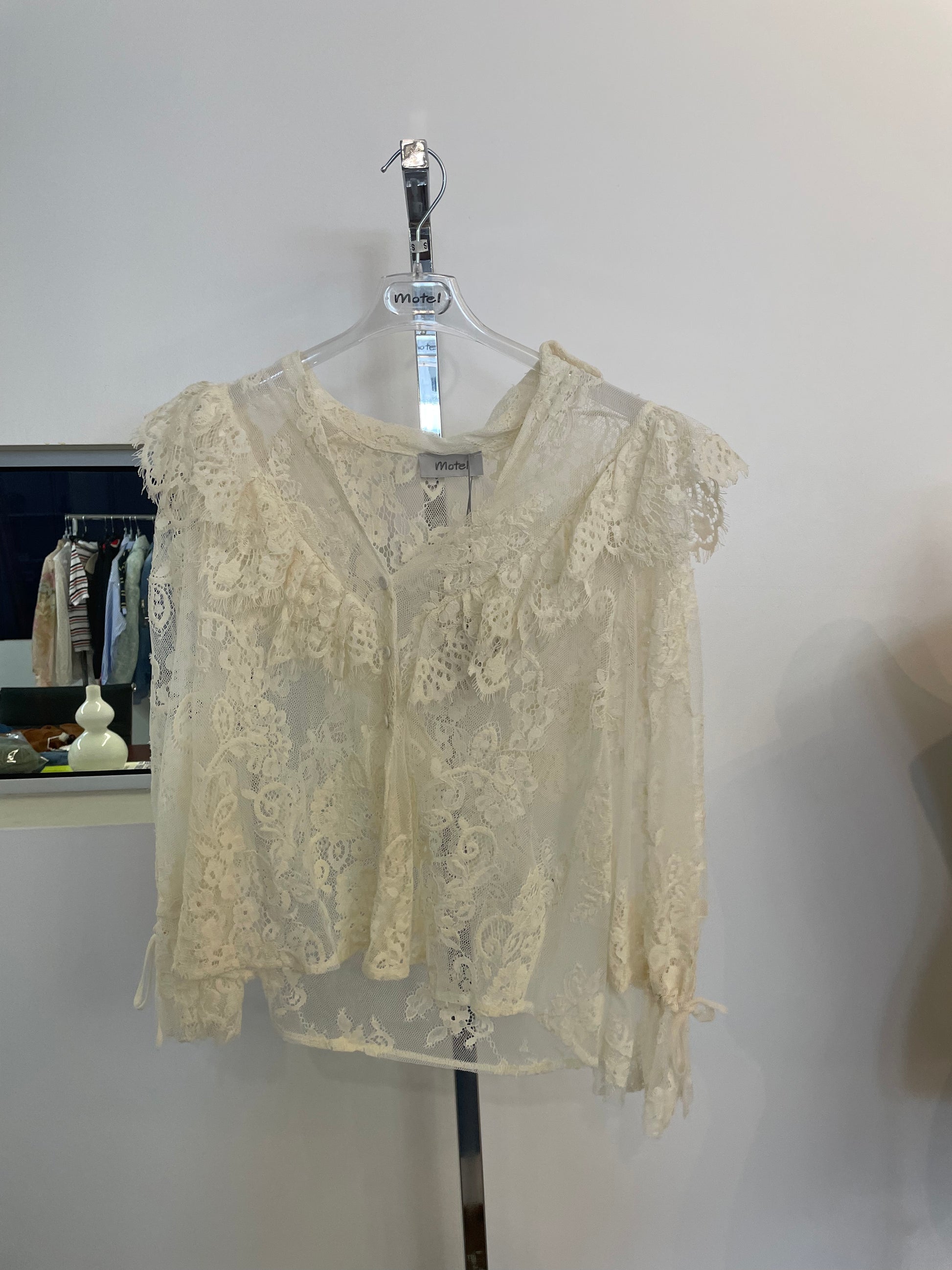 S25C353 S / CREAM