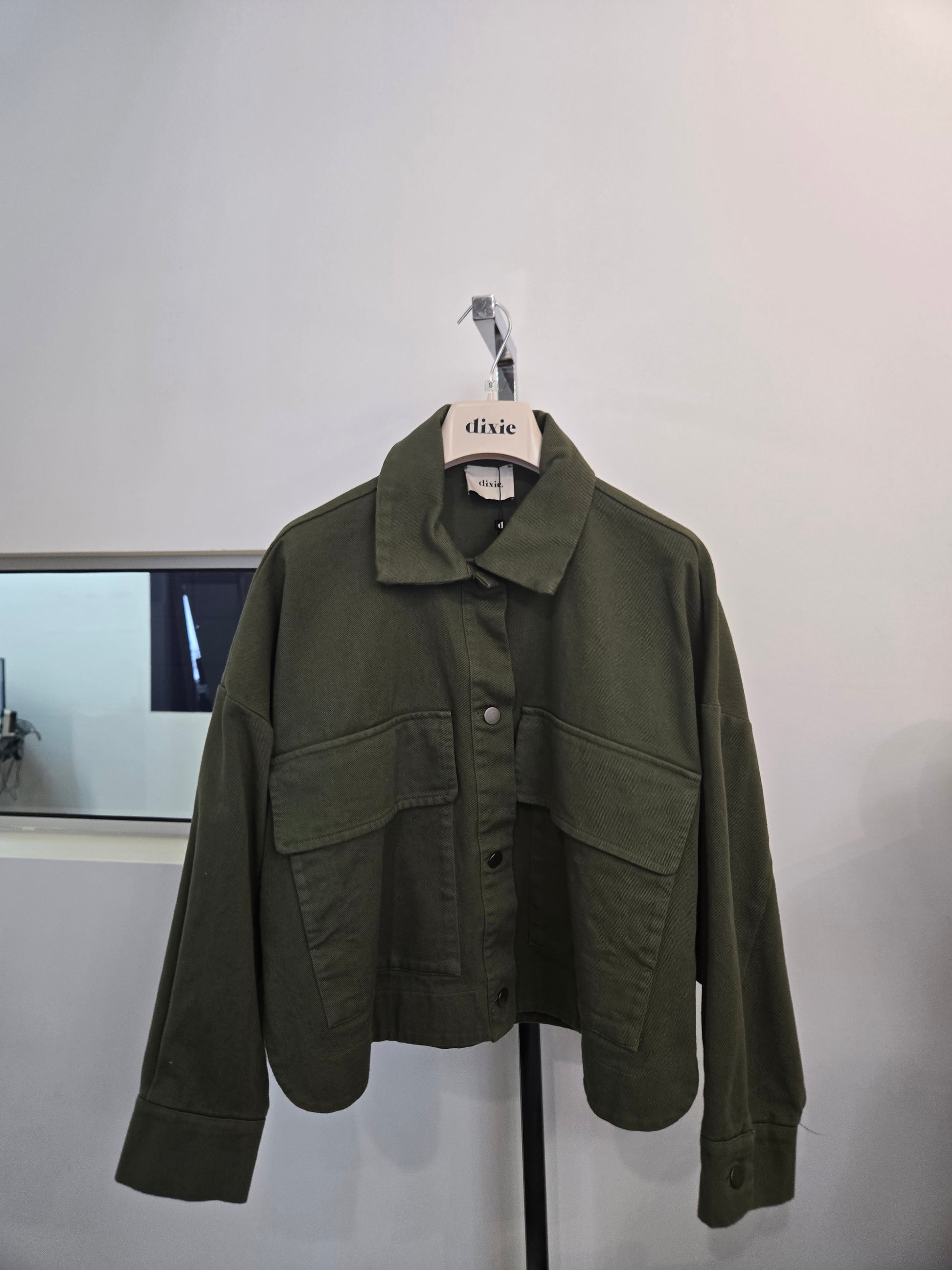 V212W005 S / BEIGE