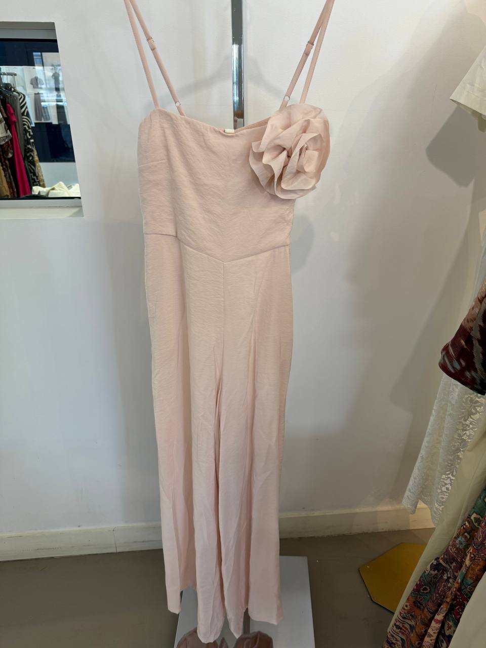 Y10013AT